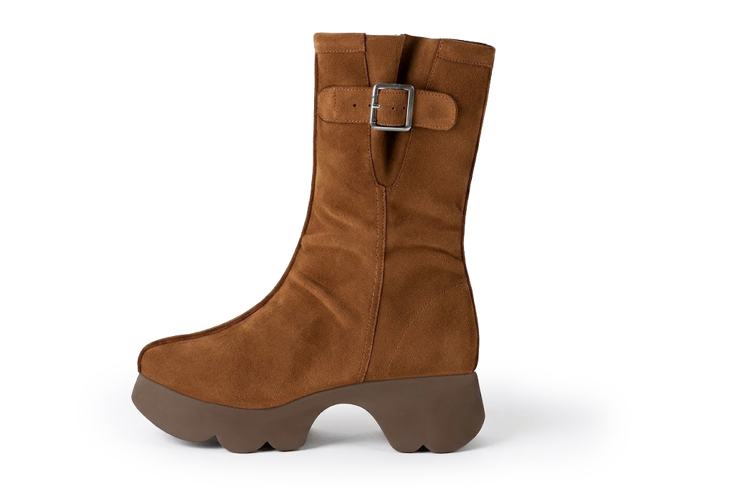 Women's cognac inside-zip ankle boots with round toe and chunky rubber sculpted sole - Profile view